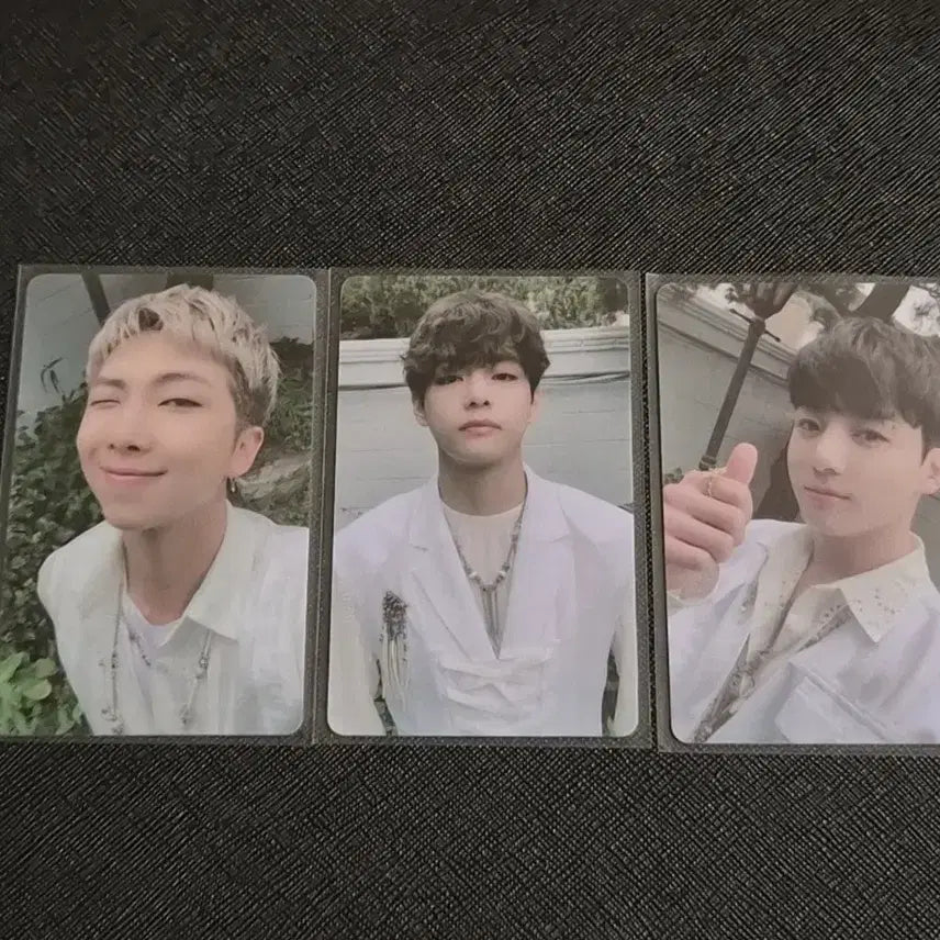 [BUNJANG] BTS Butter Exclusive Lucky Draw Bundle Set Photocards (RM, V, Jungkook) / 일괄) 방탄소년단 포카 남준 태형 정국 버터 파스테 럭드