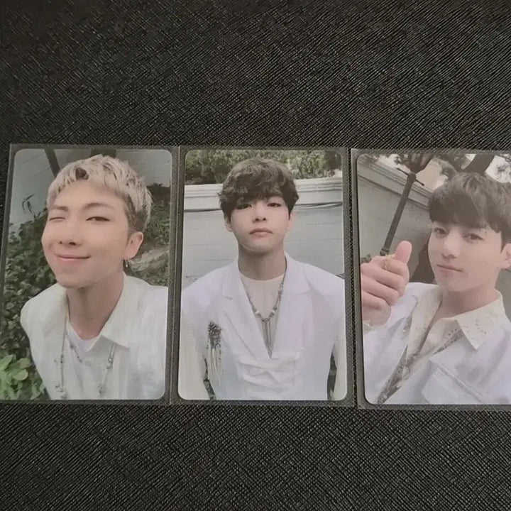 [BUNJANG] BTS Butter Exclusive Lucky Draw Bundle Set Photocards (RM, V, Jungkook) / 일괄) 방탄소년단 포카 남준 태형 정국 버터 파스테 럭드