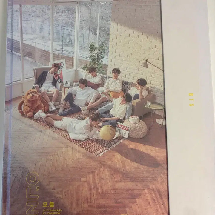 [BUNJANG] BTS Special Exhibition &