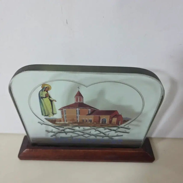 [BUNJANG] Crystal Glass Virgin Mary Cathedral Framed Art with Wooden Stand / 크리스탈 유리 성당 성모마리아 나무 액자 받침대