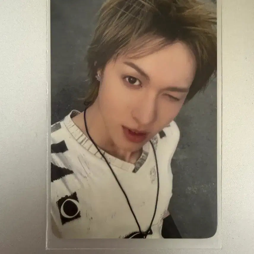 [BUNJANG] Cortice Corezone Martin Photocard / 코르티스 코어존 포카 마틴 양도합니다