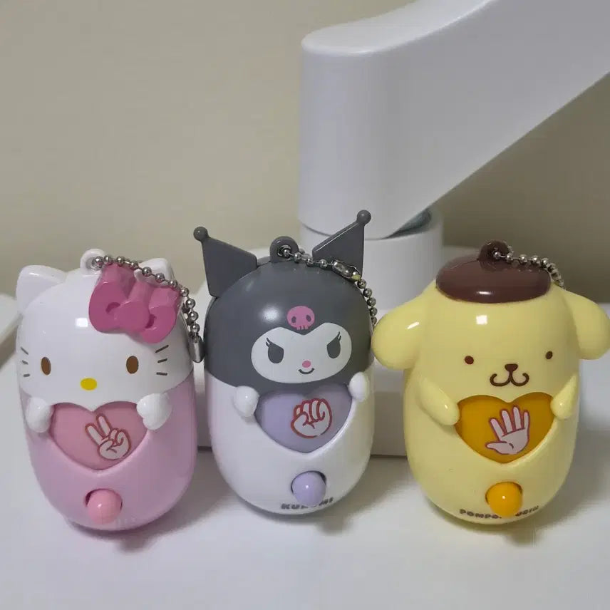 [BUNJANG] Sanrio Rock Paper Scissors Game Hello Kitty/Kuromi/Pompompurin Gacha Figure Set / [가챠/뽑기] 산리오 가위바위보게임 헬로키티/쿠로미/폼폼푸린