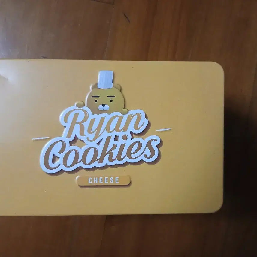 [BUNJANG] Kakao Friends Ryan Vintage Limited Edition Cheese Cookie Tin Case / 카카오캐릭터 빈티지 한정판 라이언 치즈 쿠키 틴케이스