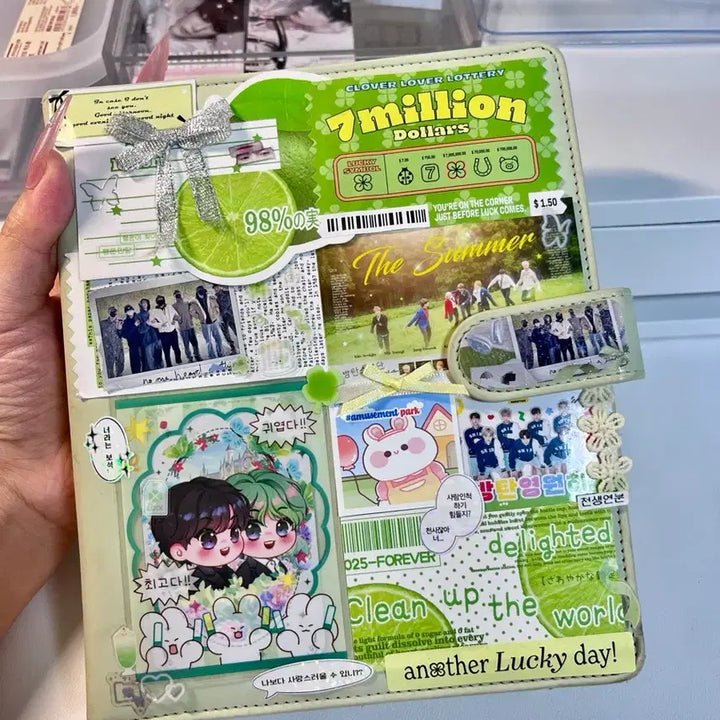 [BUNJANG] BTS A5 Mini/Compact 6-Ring Binder with Inserts / [BTS] A5 미니/콤팩트 6공 바인더 (바꾸 완료 / 속지 포함)