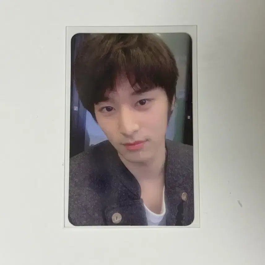 [BUNJANG] The Boyz Juyeon Kidult Era Debut Photocard / 더보이즈 주연 기디업 플랫폼 앨범 포카 데뷔초 송아지 시절 포카