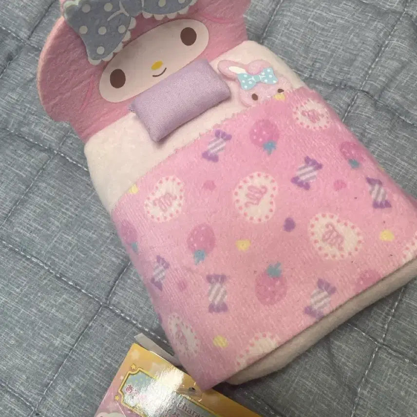 [BUNJANG] Sanrio My Melody Pink Miniature Bed / 산리오 마이멜로디 핑크 미니어처 침대