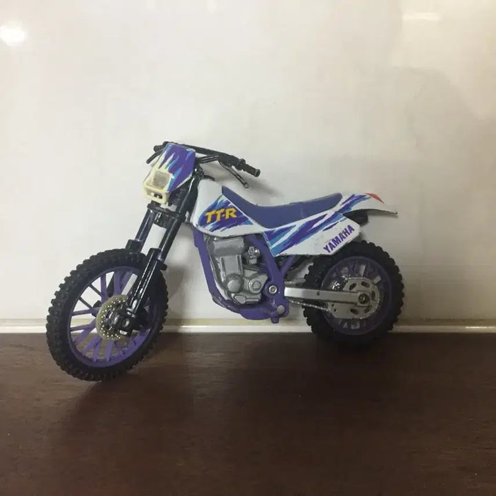 [BUNJANG] Welly 1:18 2001 Yamaha XP500 TMAX Diecast Model / Maisto 1:18 1999 Yamaha TT250R