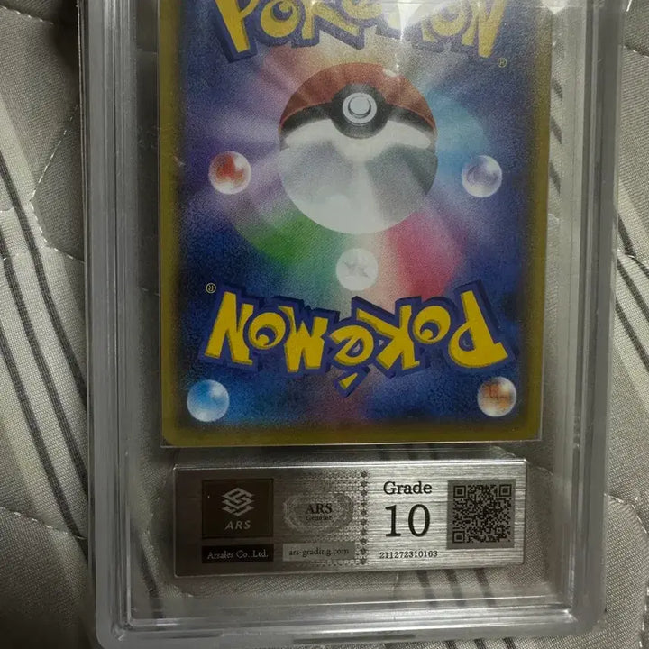 [BUNJANG] 25th Anniversary Promo Bulbasaur Graded 10 / 포켓몬 카드 25주년 프로모 이상해꽃 일판 ars 10등급