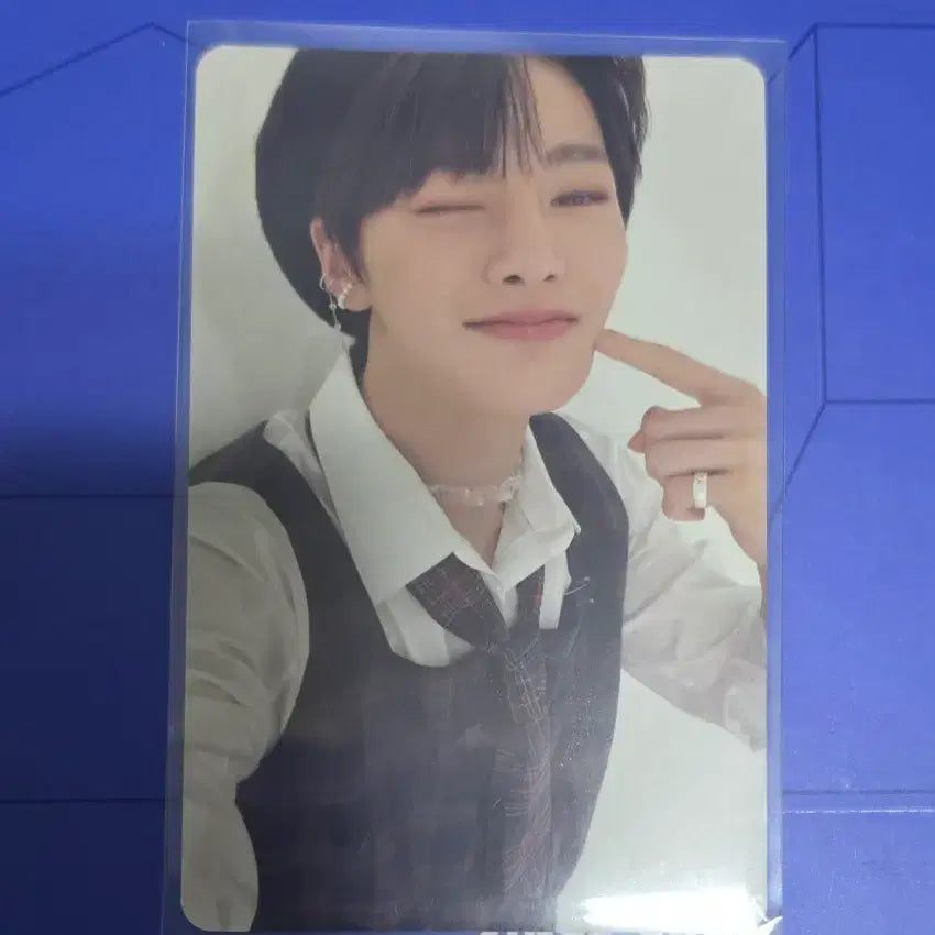 [BUNJANG] Stray Kids I.N Christmas Eve Photocard / 스트레이키즈 아이엔 크리스마스이블 앨포