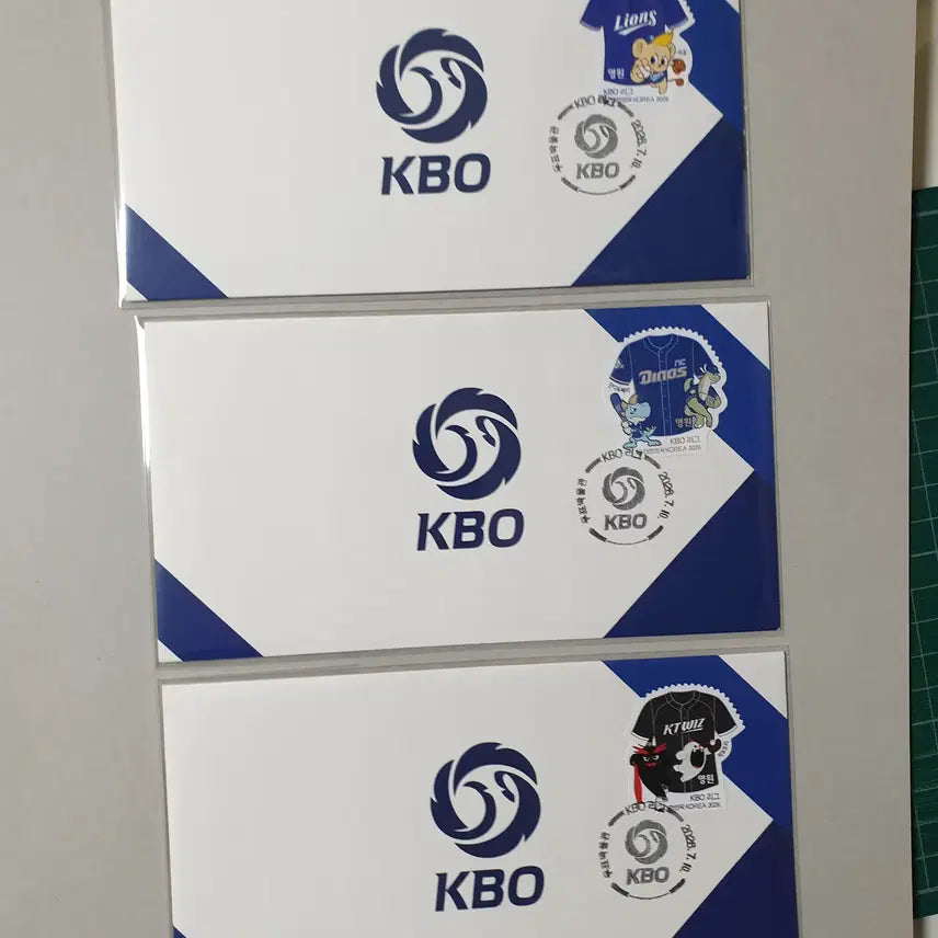 [BUNJANG] KBO League Stamp Museum First Day Cover &amp; Maximum Card / KBO 리그 우표 박물관 초일봉투 / 맥시멈카드 (프로야구팀 캐릭터 스티커 우표)