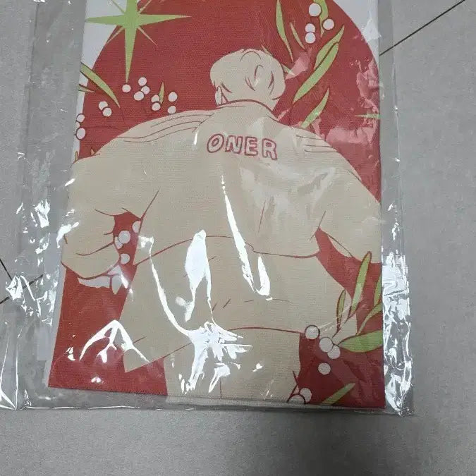[BUNJANG] ONEW Birthday Fabric Poster T1 / Oner 오너 생일 패브릭 포스터 티원
