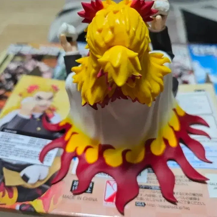 [BUNJANG] Demon Slayer Kyojuro Rengoku Nendoroid Figure / 귀멸의 칼날 렌고쿠 쿄쥬로 피규어 판매합니다
