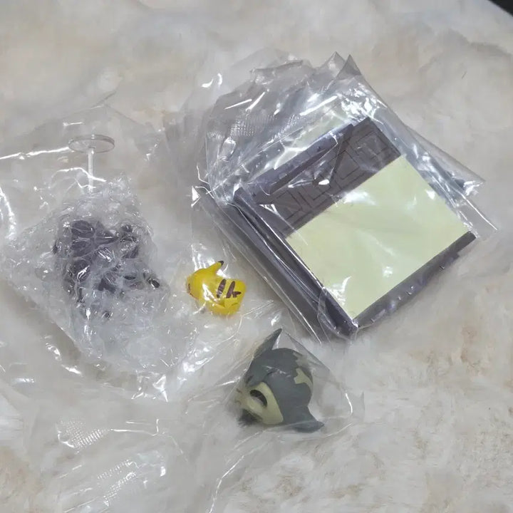 [BUNJANG] Pokemon Midnight Strange Mansion Pikachu Skull-mong Re-Ment (Sealed) / (미개봉) 포켓몬 한밤중 자정의 이상한 저택 피카츄 해골몽 리멘트