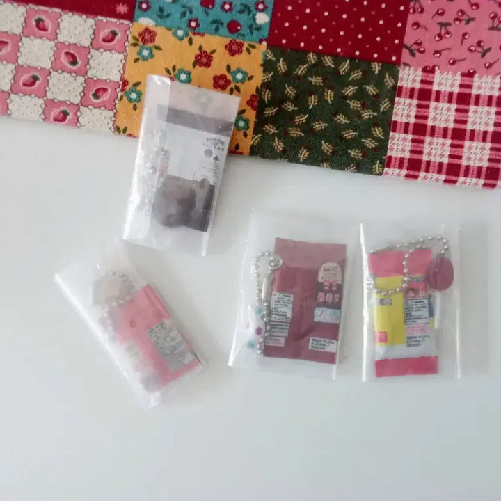 [BUNJANG] Peko-chan Japanese Snack Keychain 4 Types Set / 페코짱 일본 과자 키링 4종 세트