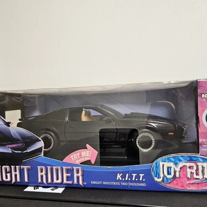 [BUNJANG] 1:18 Scale Knight Rider K.I.T.T. Diecast Model / 1:18 나이트라이더 K.I.T.T. 다이캐스트
