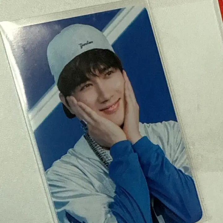 [BUNJANG] Wild Thing Triangle Bundle Set Photocards: Park Ji-hyun, Kang Dong-won, Uhm Tae-goo / 일괄) 와일드씽 트라이앵글 포카 박지현 강동원 엄태구