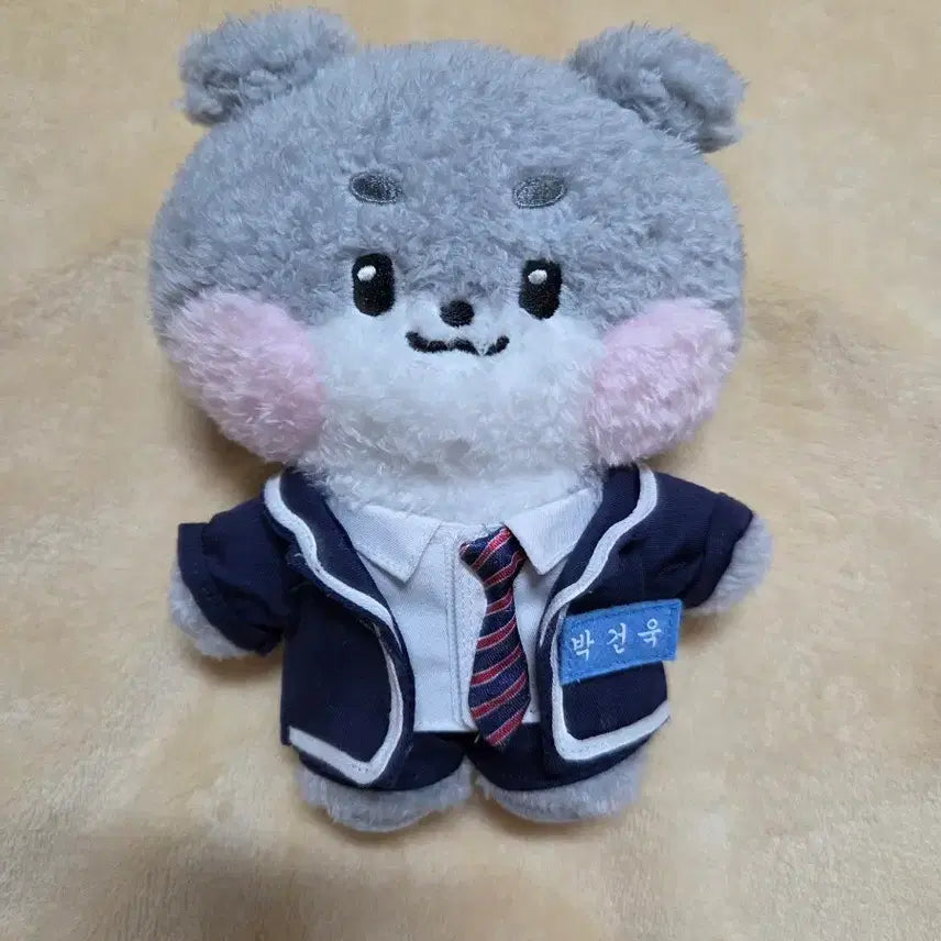 [BUNJANG] ZEROBASEONE Park Gunwook "Geonini" School Uniform Doll / 제로베이스원 박건욱 교복 거니니 인형