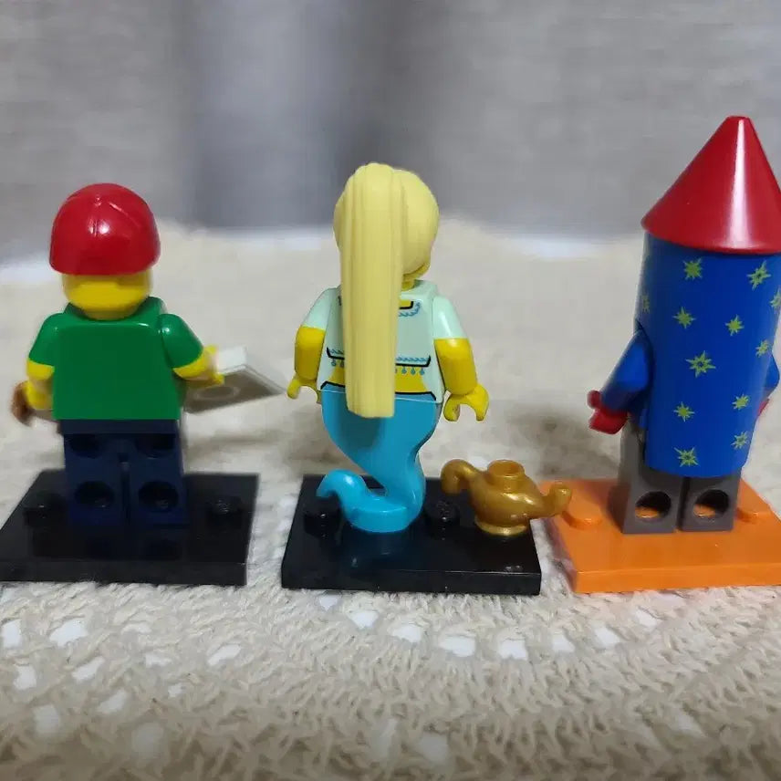 [BUNJANG] Lego Minifigure Pizza Delivery Guy Set / 레고 미니피규어 피자배달부 팝니다.