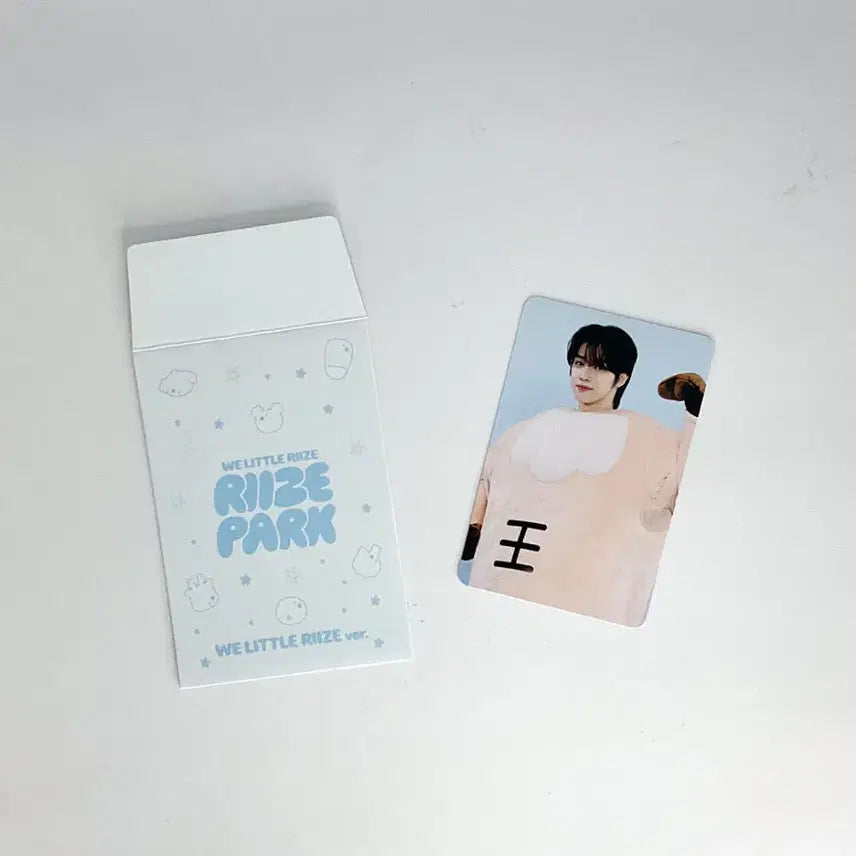 [BUNJANG] RIIZE Sungchan We Little RIIZE Photocard ver.1 / 라이즈 성찬 위리틀라이즈 포토카드 위리틀라이즈 버전_1 RIIZE SUNGCHAN WE LITTLE RIIZE PHOTOCARD WE LITTLE RIIZE ver_1