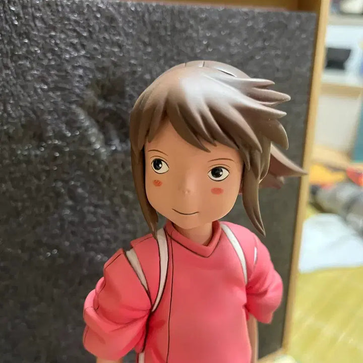 [BUNJANG] Spirited Away Chihiro Figure (Ceramic) / 센고치히로의 행방불명 피규어