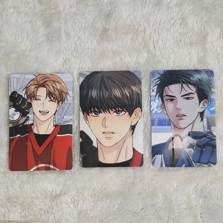 [BUNJANG] Haebing Gokseon Rebom Keychain &amp; Photocard Bundle Set (Ryuiyan) / 해빙곡선 레봄 키링 포카2+컬포 류이안 스페셜포카1 일괄