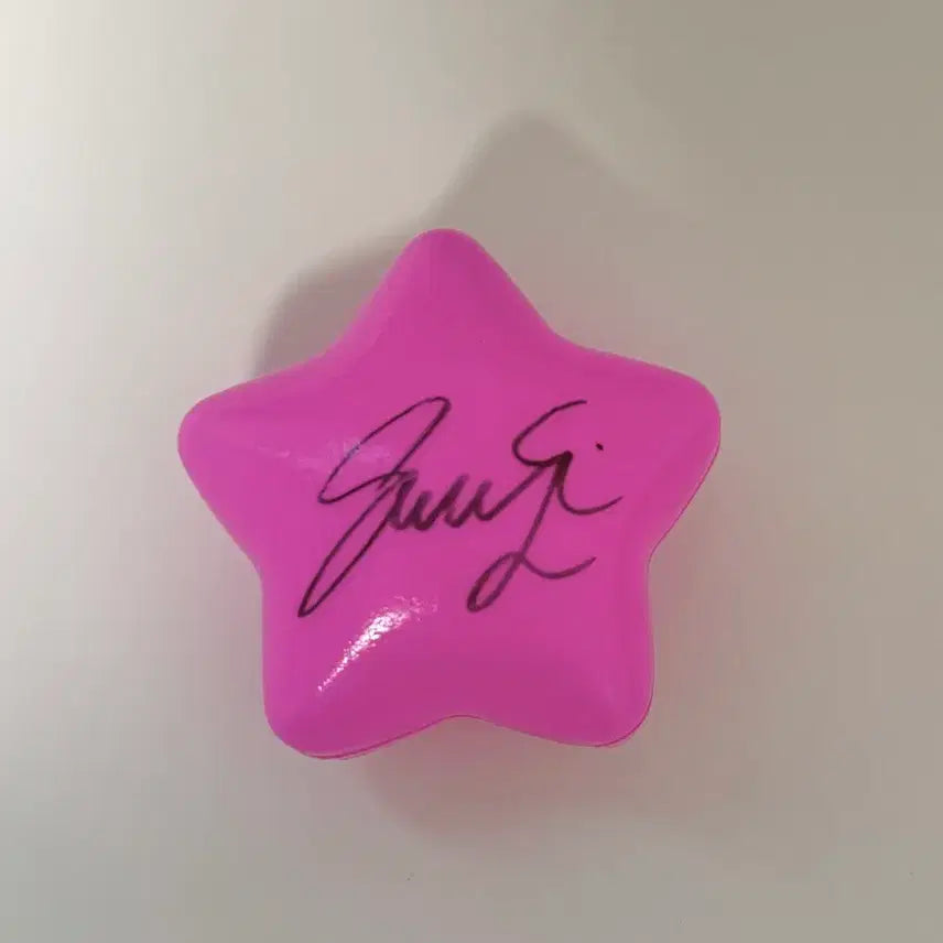 [BUNJANG] NCT WISH Sakuya Signed Ball Concert Cushion / 엔시티 위시 사쿠야 로그인 싸인볼 싸인별 ㅅㅊ 팡이 앙콘 위츄쿠션 콘서트