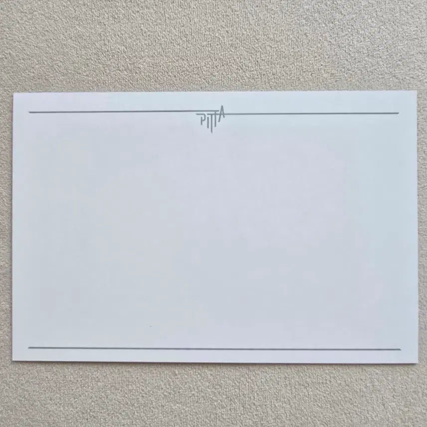 [BUNJANG] PITTA Kang Hyungho Autographed Postcard / 포레스텔라 피타 강형호 친필 싸인 엽서(비공굿 My Universe 반사 슬로건 드립니다)