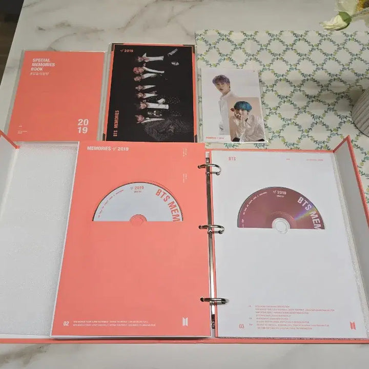 [BUNJANG] BTS 2019 Memories DVD Full Set (V Photocard) / 방탄 BTS 2019 메모리즈 DVD 풀셋(태형 포카)