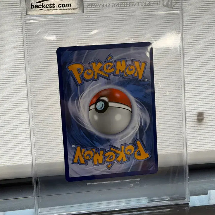 [BUNJANG] Pokemon 25th Anniversary Pikachu Jumbo Card BGS 8.5 / 2021 포켓몬 카드 25주년 피카츄 점보 카드 BGS 8.5