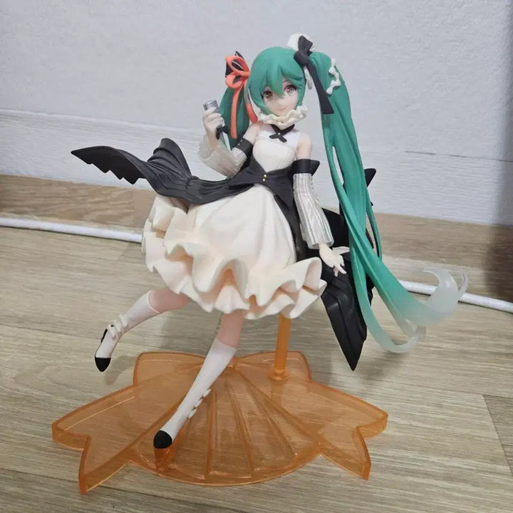 [BUNJANG] Taito Hatsune Miku Rella Figure / 타이토 하츠네 미쿠 amp 피규어 렐라