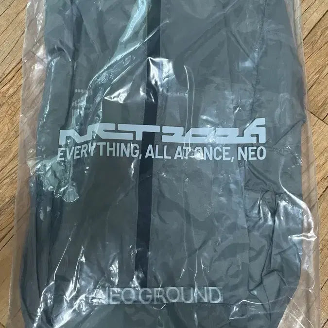 [BUNJANG] NCT Neo City: Seoul - The Origin Bag / 엔시티 네오그라운드 가방