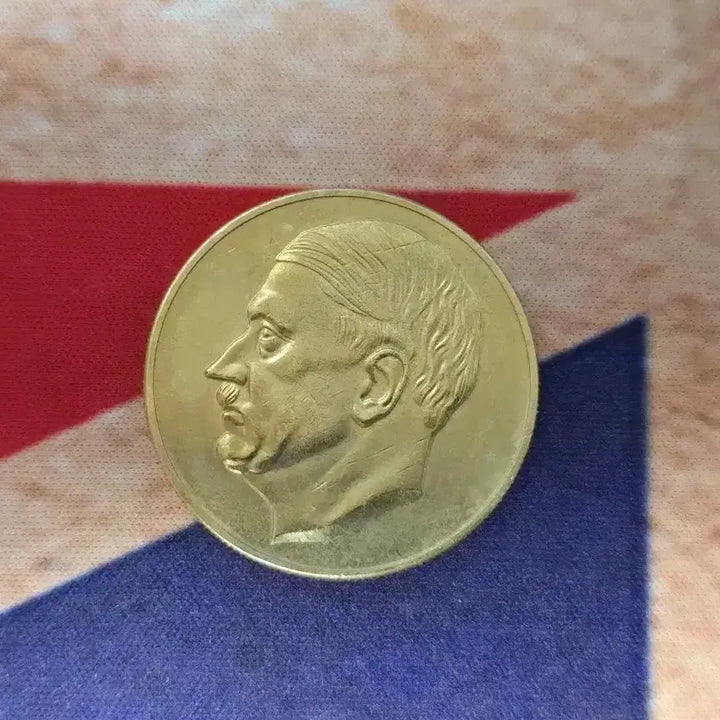 [BUNJANG] Adolf Hitler 5RM Commemorative Medal (1940) / 독일 아돌프 히틀러 5RM 기념 메달