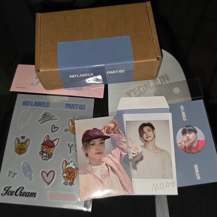 [BUNJANG] TXT Yeonjun Inga Studio Lucky Draw Photocard, Tattoo Sticker, Screen Cleaner, Keycap / 연준 인가 역조공 양도 키캡 공방포카 타투스티커 액정클리너