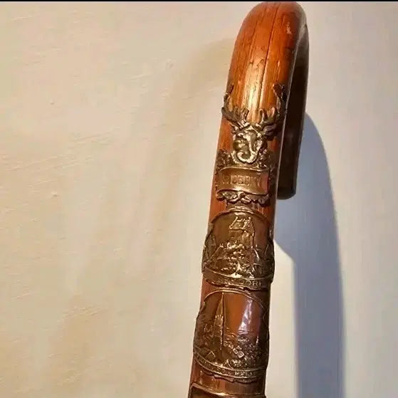 [BUNJANG] Antique German Walking Stick with Souvenir Plaques / 독일앤틱지팡이, 골동품