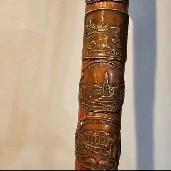 [BUNJANG] Antique German Walking Stick with Souvenir Plaques / 잠시세일.독일앤틱지팡이, 골동품