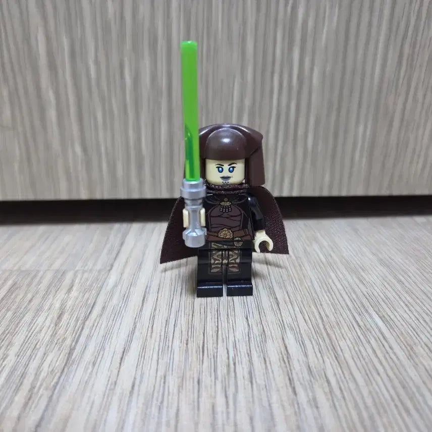[BUNJANG] LEGO Star Wars Luminara Unduli Minifigure / 레고 스타워즈 루미나라 운둘리 미니피겨판매합니다.