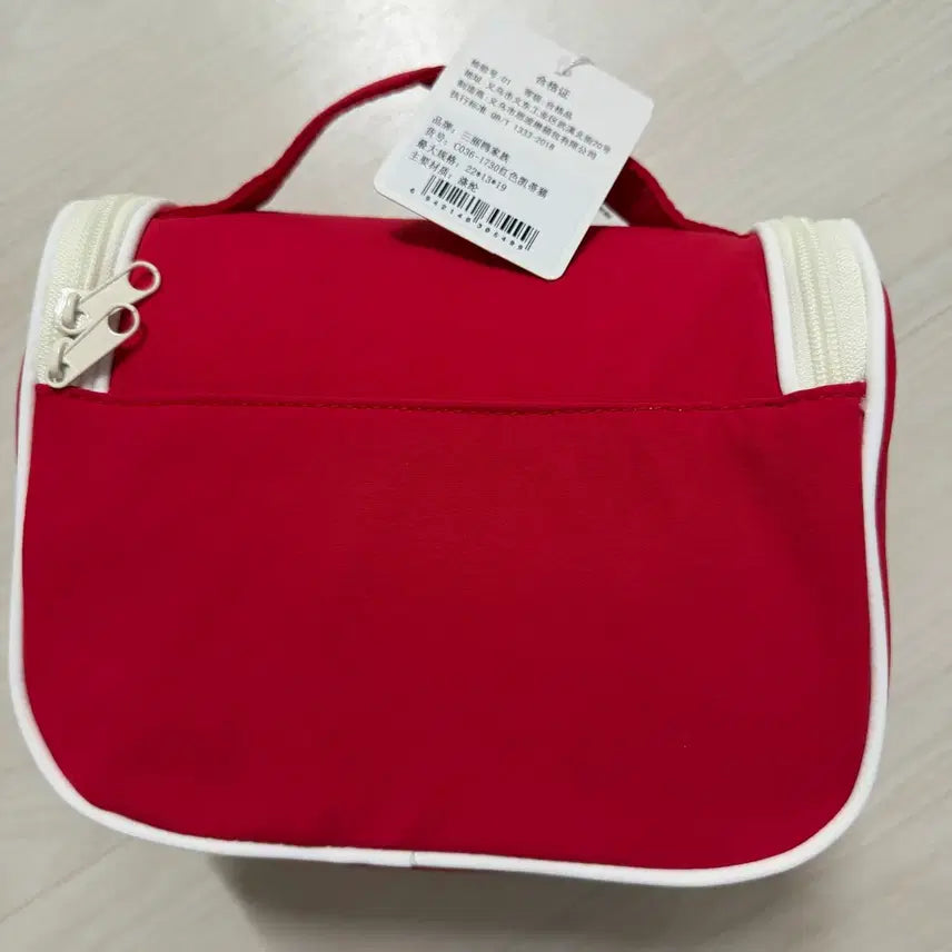 [BUNJANG] Hello Kitty Red Polka Dot Star Pouch Handbag / 산리오 헬로키티 키티 빨간색 레드 땡땡이 별 파우치 손가방 가방
