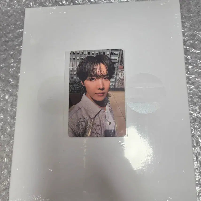 [BUNJANG] BTS Arirang Album + J-Hope Europe Lucky Draw Photocard Set / 방탄소년단 아리랑 앨범 + 제이홉 유럽 럭드 판매합니다.