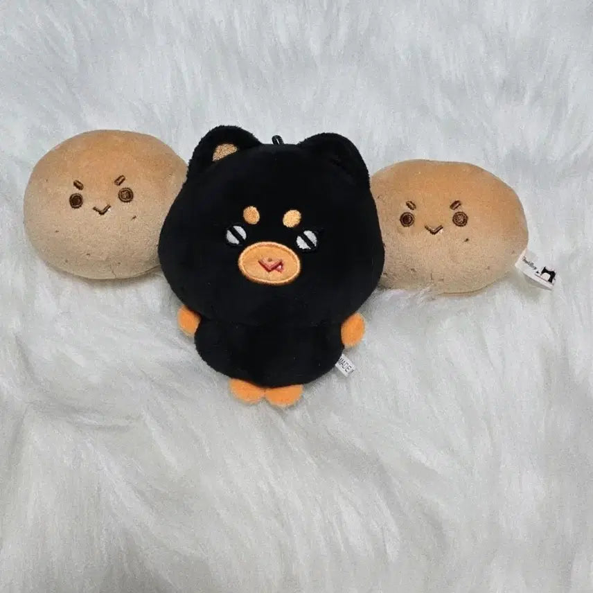 [BUNJANG] Seventeen Mingyu Doll Bundle Set (Bimaraff Kkyuppi, Gamja Ming) / [세븐틴] 민규 인형 (삐마랖 뀨삐, 감자밍) 일괄