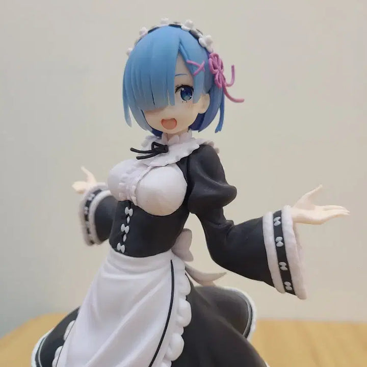[BUNJANG] Taito Re:Zero Starting Life in Another World Rem Winter Maid Figure (21cm) / 제로부터 시작하는 이세계 생활 렘 윈터 메이드 피규어