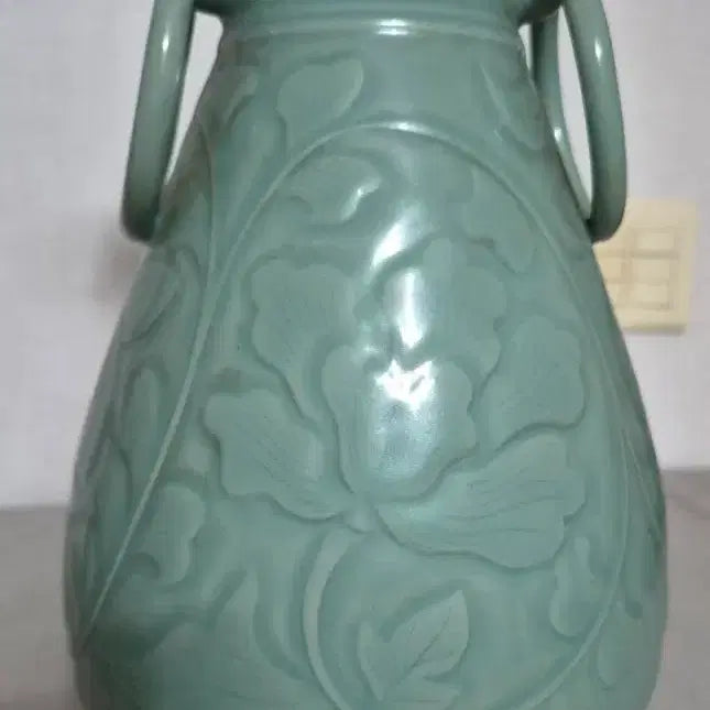 [BUNJANG] Kim Kyung Jin Celadon Porcelain Vase / 강진 탐진청자 도자기  김경진 명인이 제작품