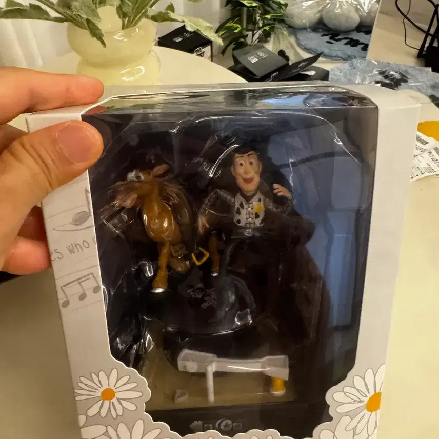 [BUNJANG] Toy Story x Peaceminusone Diorama Player Hidden Item / (현물) 토이스토리 피스마이너스원 디오라마 플레이어 판매