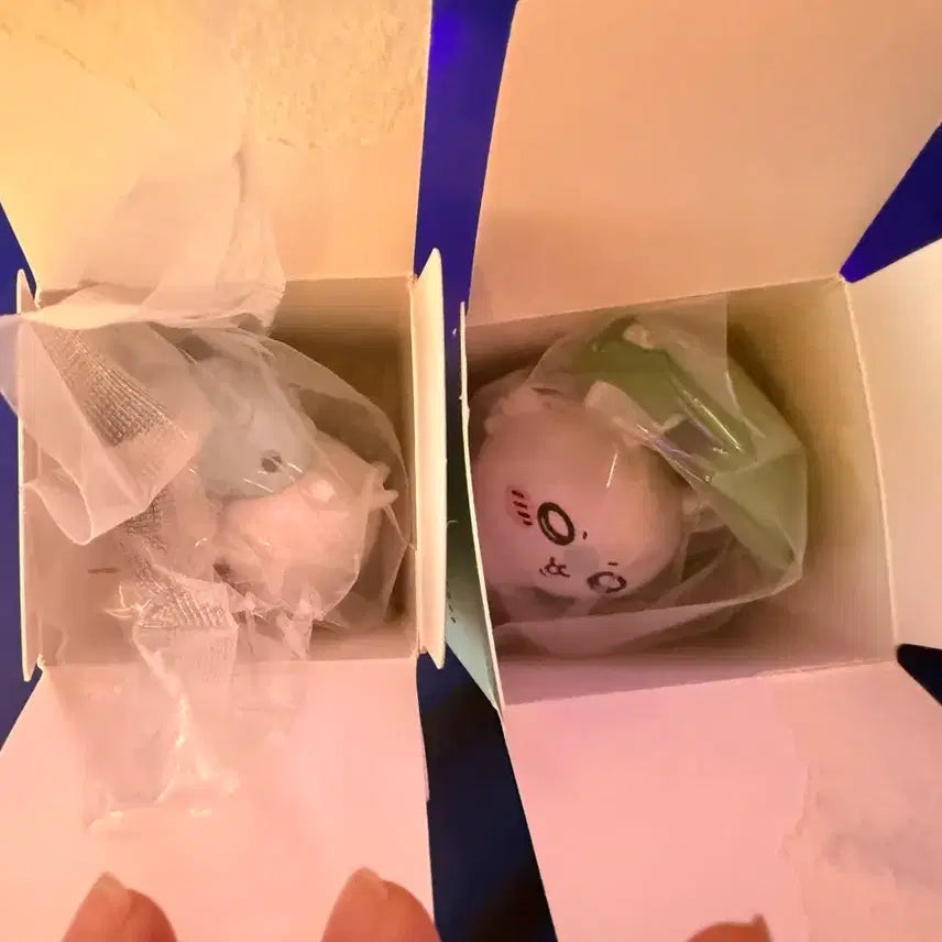 [BUNJANG] Chiikawa Umbrella Figure (Momonga) / 먼작귀 치이카와 우산 피규어(모몽가)