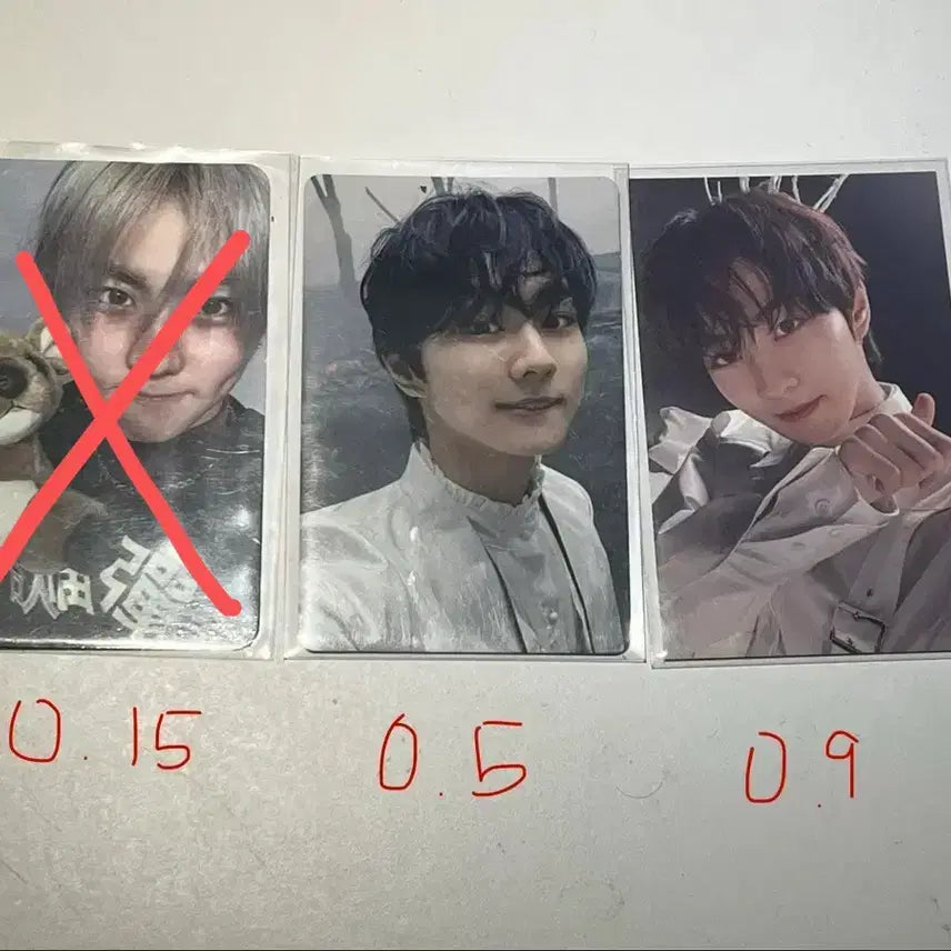 [BUNJANG] Yang Jeong Won Goods Bundle Set / 양정원 굿즈 양도합니다(포카,키링,야옹즈 엽서,명찰,)