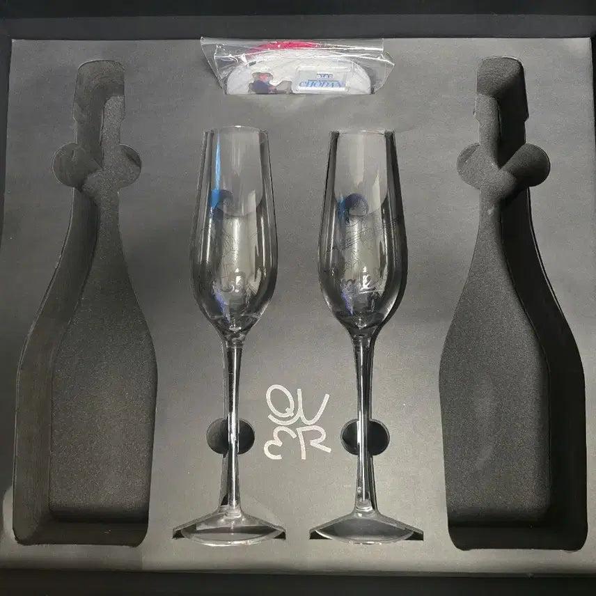 [BUNJANG] QWER Sparkling White Wine Glasses Set / QWER 와인잔 세트 판매합니다.