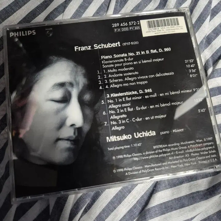 [BUNJANG] Mitsuko Uchida Plays Schubert Piano Sonatas D.960 &amp; D.946 CD / 필립스 미츠코 우치다 슈베르트 피아노 소나타 D. 960 수입 음반시디