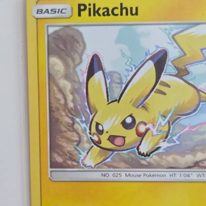 [BUNJANG] 2017 Pikachu (40/147) English Sun &amp; Moon - Burning Shadows Trading Card / [북미판] 2017년 피카츄 (Pikachu) 40/147 영문 정품