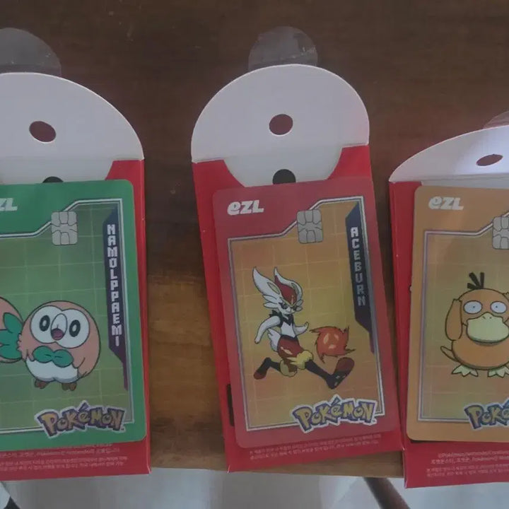 [BUNJANG] Pokemon Izil Card Bundle (Rowlet, Scorbunny, Psyduck) / 포켓몬 이즐 카드 (나몰빼미, 염버니, 고라파덕) 일괄