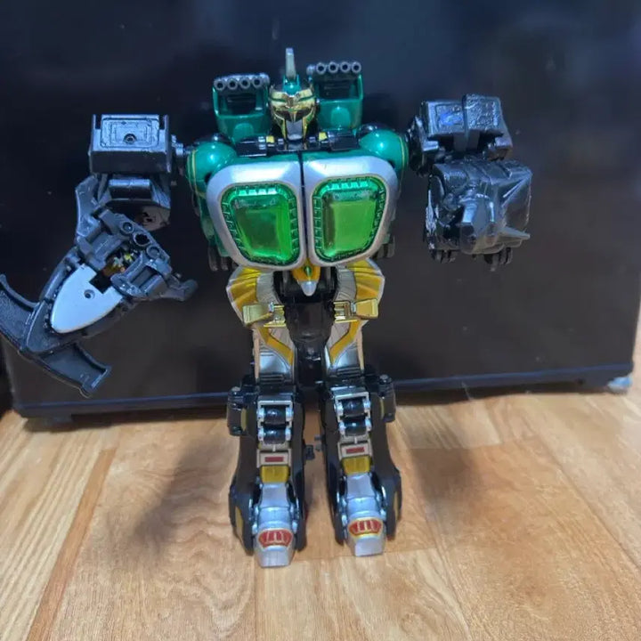 [BUNJANG] DX Gaoranger Gao King With Chinese Gaoshark and Gaowolf / 백수전대 가오이카로스 DX . 파워레인저 정글포스 정글타이탄 DX ( 추가로 중국판 가오샤크와 가오울프도 함께 드립니다.)