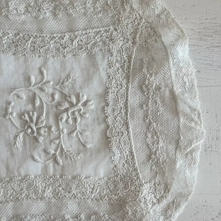 [BUNJANG] French Antique Brussels Lace Doily / 프랑스 앤틱 브뤼셀 레이스